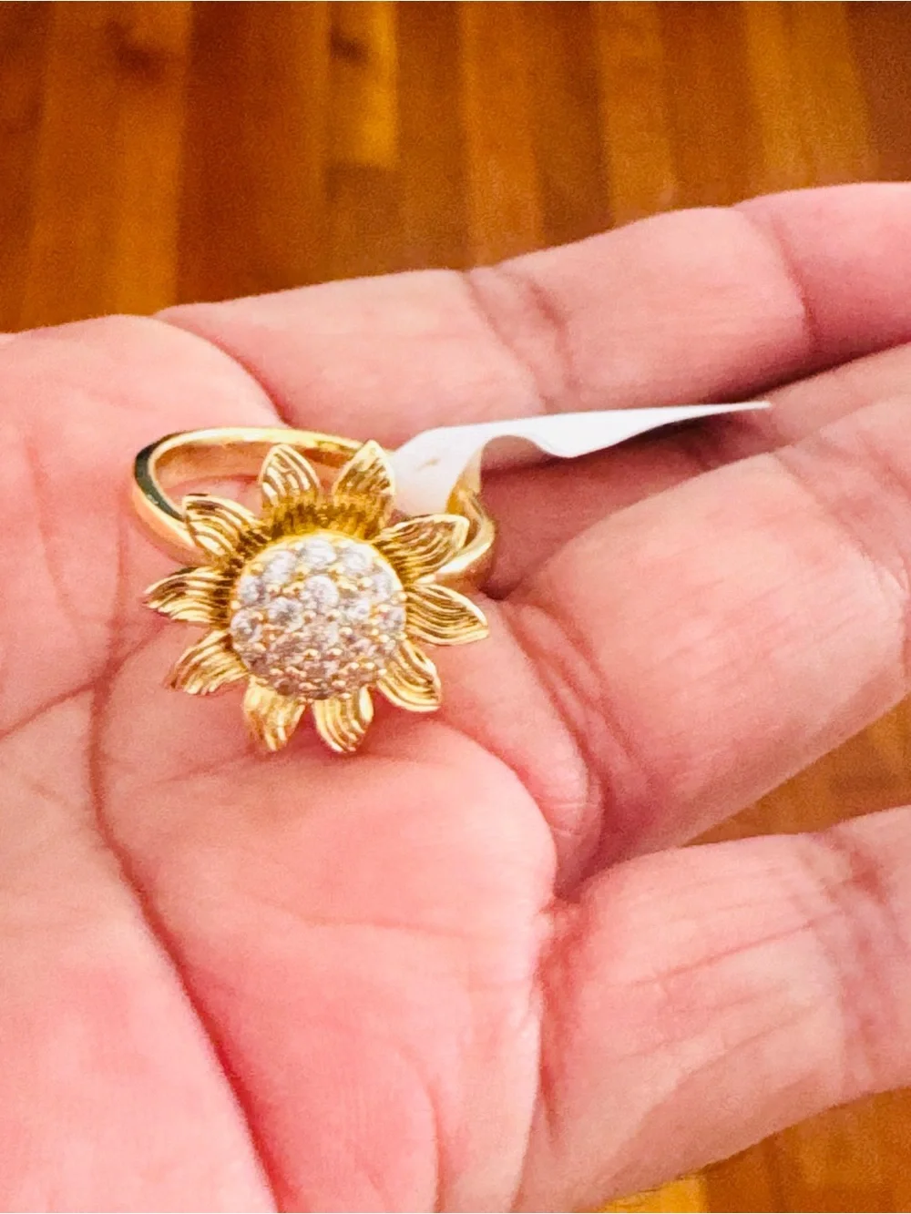 14K Gold Plated Sunflower rhinestone adjustable rotating Ring. New